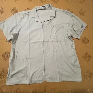 Cherokee 2XL zippered scrubs/uniform top. Khaki color.